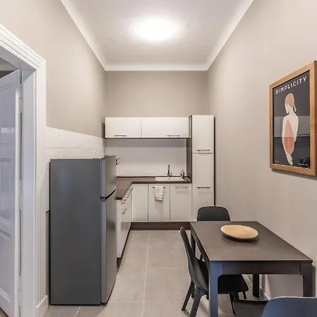 Apartment Design Downtown *