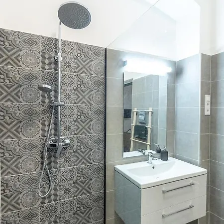 Apartment Design Downtown *
