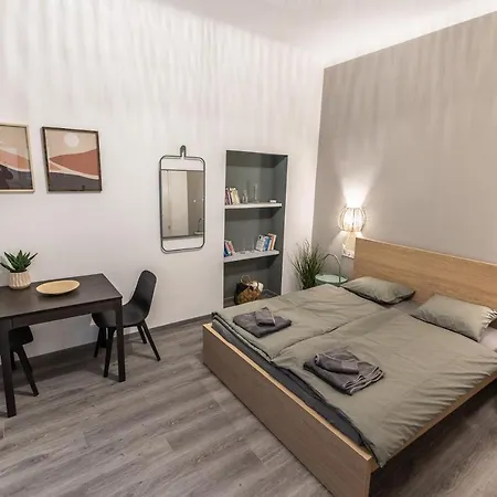 Design Downtown Apartman