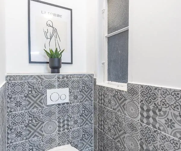 Design Downtown Apartment *